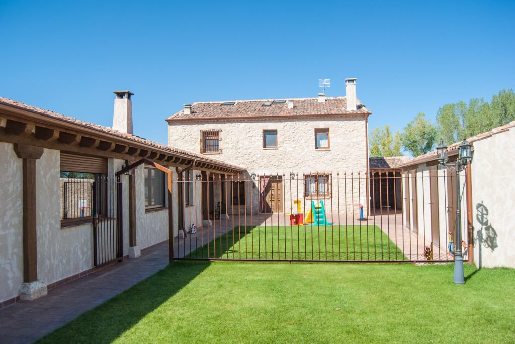 Casa rural fuente del pinar