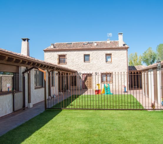 Casa rural fuente del pinar