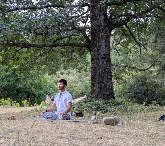 Hombre-meditando